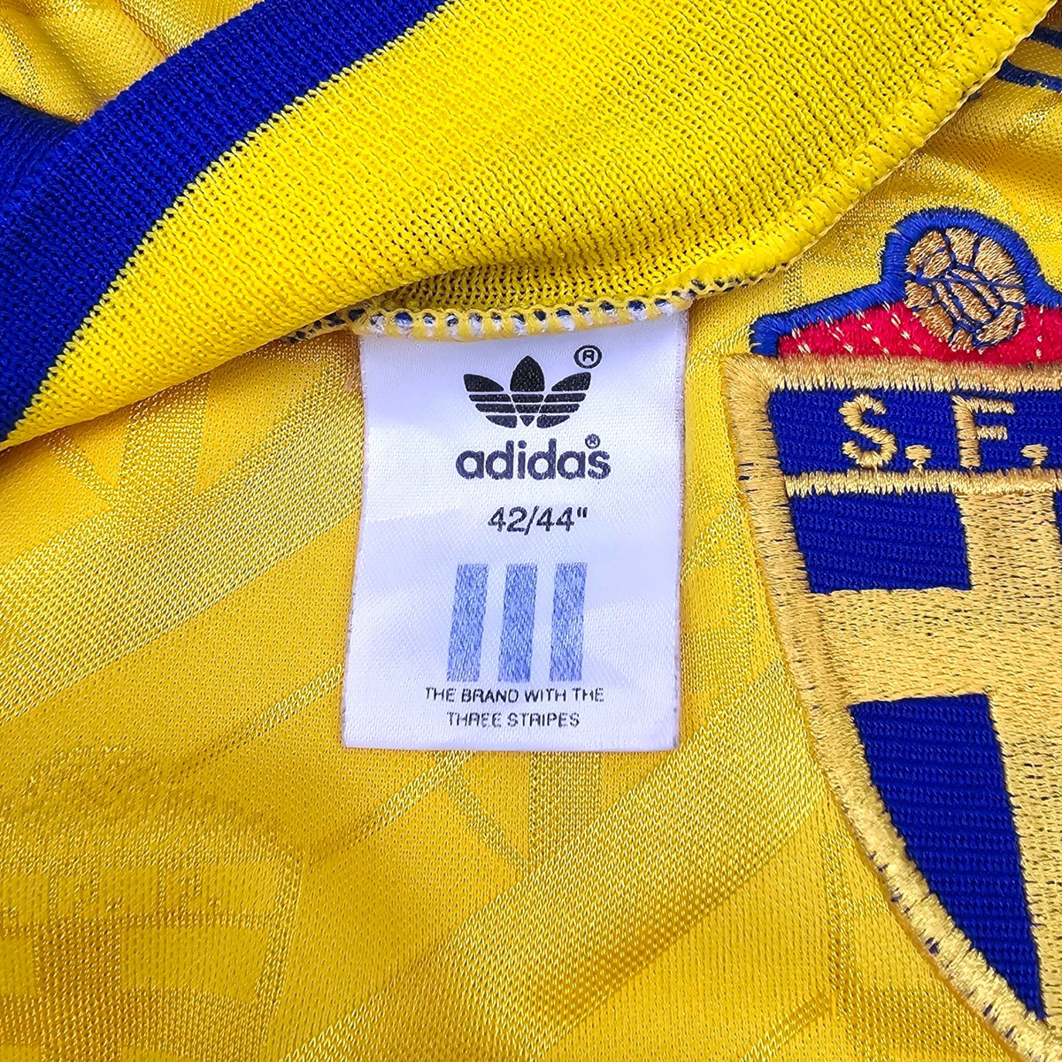 1994/96 Sweden Home Football Shirt (L) Adidas - Football Finery - FF204105