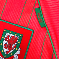 1994/96 Wales Home Football Shirt (M) Umbro - Football Finery - FF300033