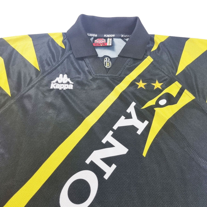 1995/96 Juventus Third Football Shirt (XL) Kappa - Football Finery - FF202850