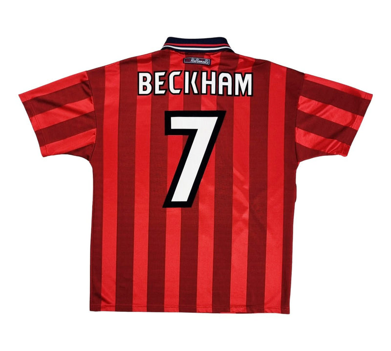 1997/99 England Away Football Shirt (M) Umbro #7 Beckham - Football Finery - FF202437