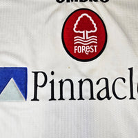 1997/99 Nottingham Forest Away Football Shirt (M) Umbro - Football Finery - FF203321