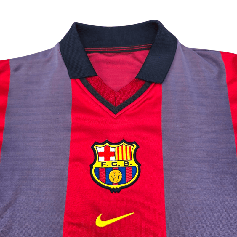 2000/01 Barcelona Home Football Shirt (S) Nike #4 Guardiola - Football Finery - FF204534