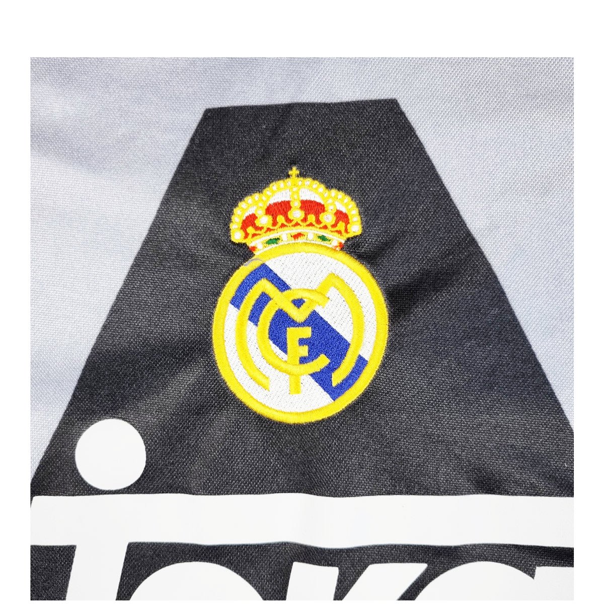 2000/01 Real Madrid Goal Keeper Football Shirt (XL) Adidas #27 Casillas - Football Finery - FF202681