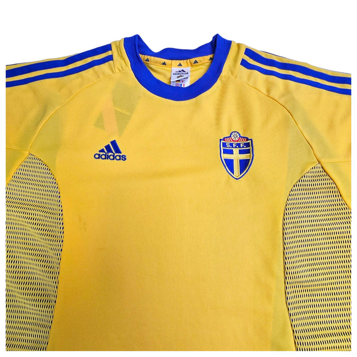 2002/03 Sweden Home Football Shirt (2XL) Adidas - Football Finery - FF203287