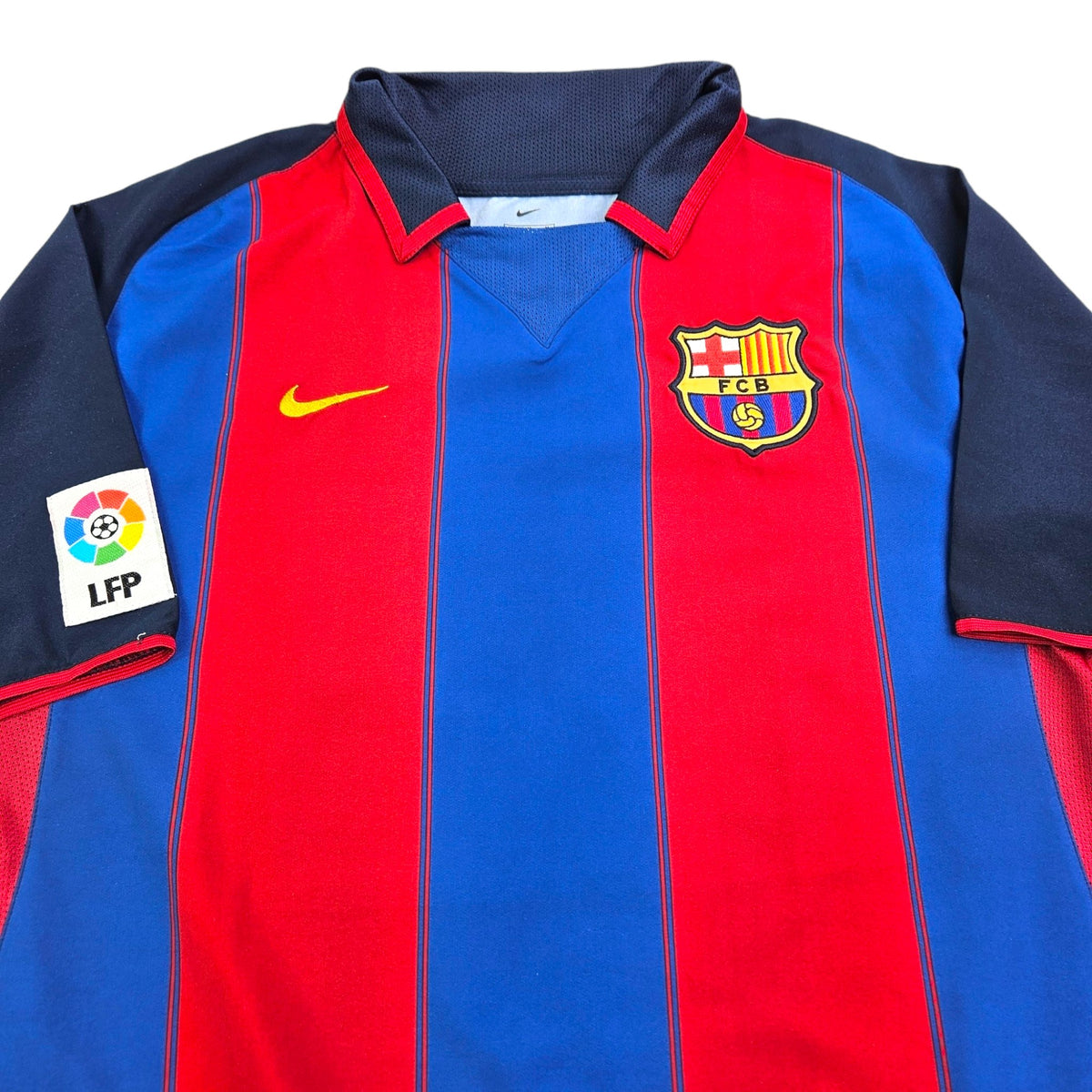 2003/04 Barcelona Home Football Shirt (M) Nike #20 Quaresma - Football Finery - FF203700