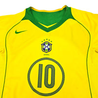 2004/06 Brazil Home Football Shirt (L) Nike #10 Ronaldinho - Football Finery - FF204113