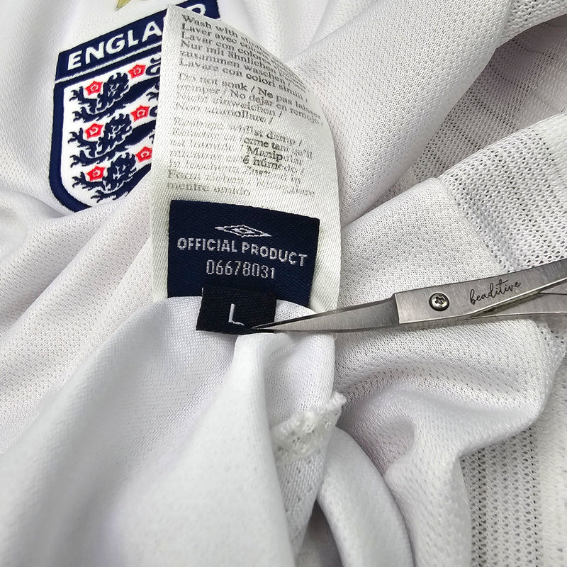 2005/07 England Home Football Shirt (L) Umbro #7 Beckham - Football Finery - FF203275