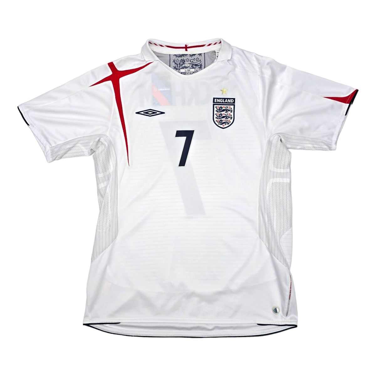 2005/07 England Home Football Shirt (L) Umbro #7 Beckham - Football Finery - FF203275