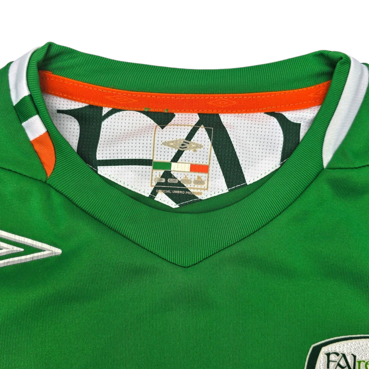 2006/08 Republic of Ireland Home Football Shirt (L) Umbro #10 Keane - Football Finery - FF203918