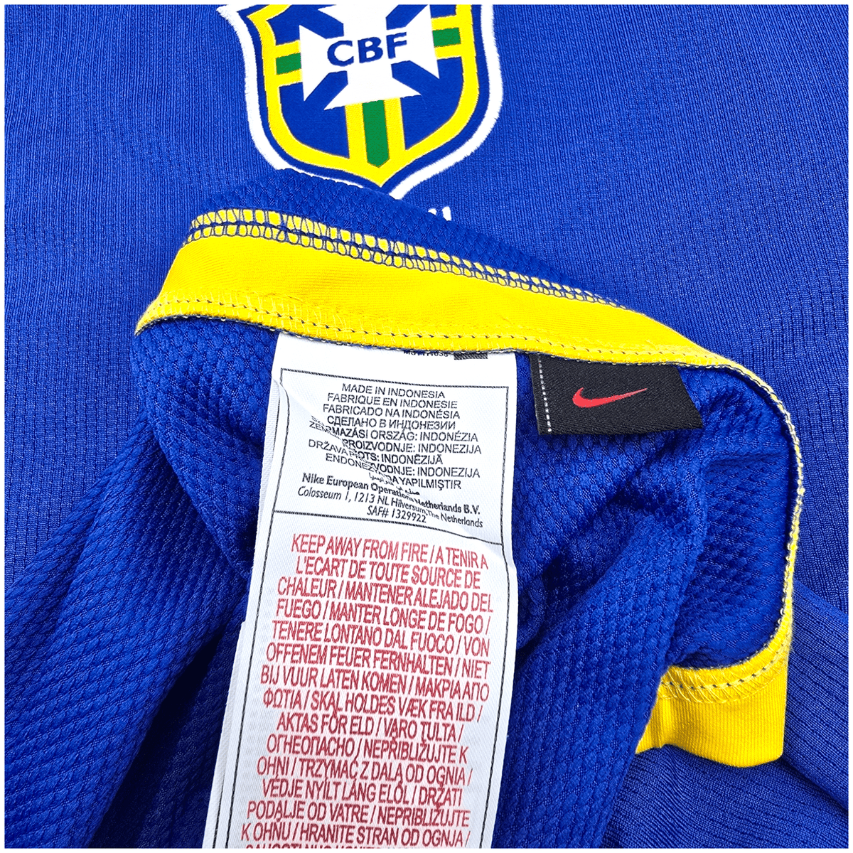 2008/09 Brazil Away Football Shirt (XL) Nike #8 Kaka (BNWTs) - Football Finery - FF300418