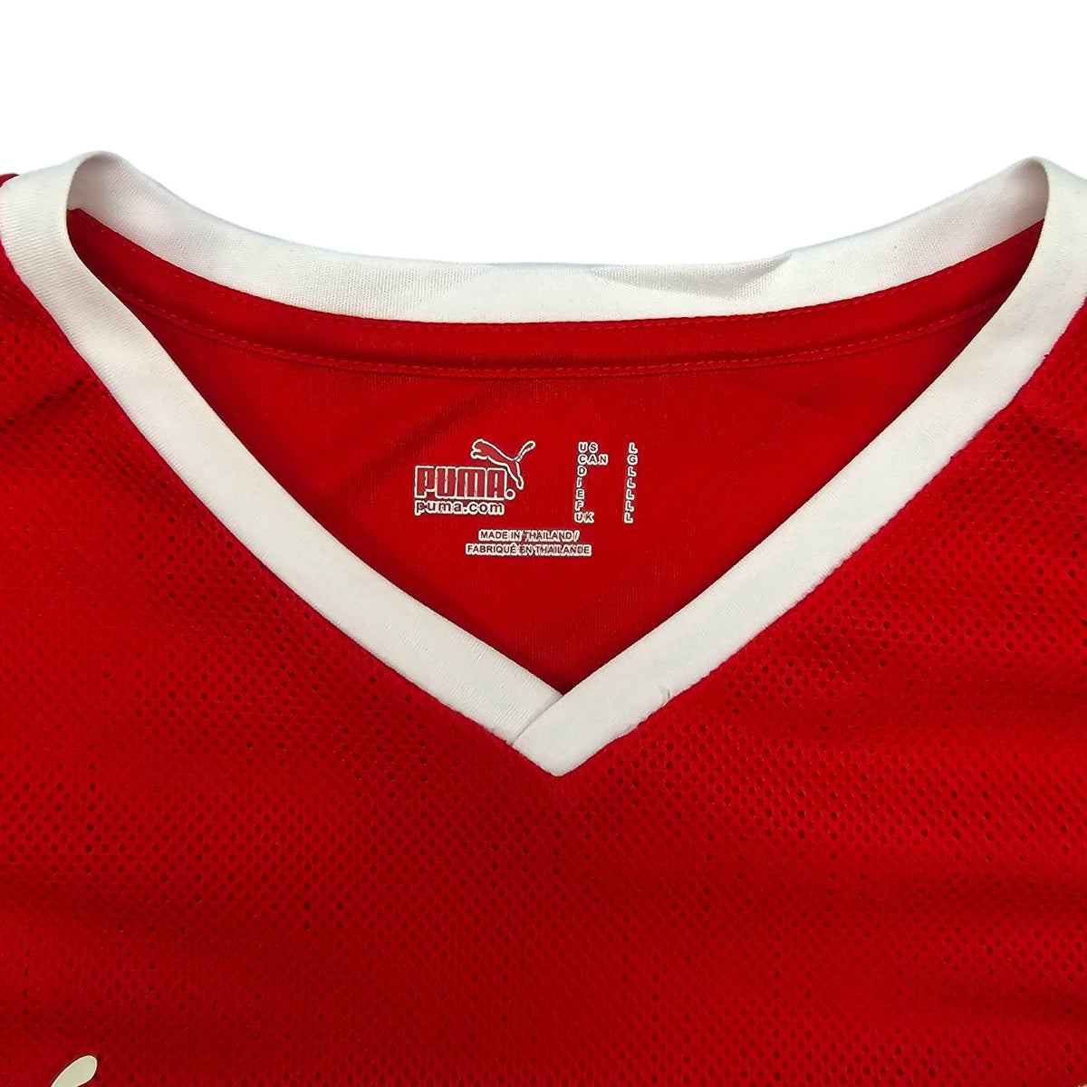 2008/10 Switzerland Home Football Shirt (L) Puma #10 Yakin (Player Version) - Football Finery - FF204021