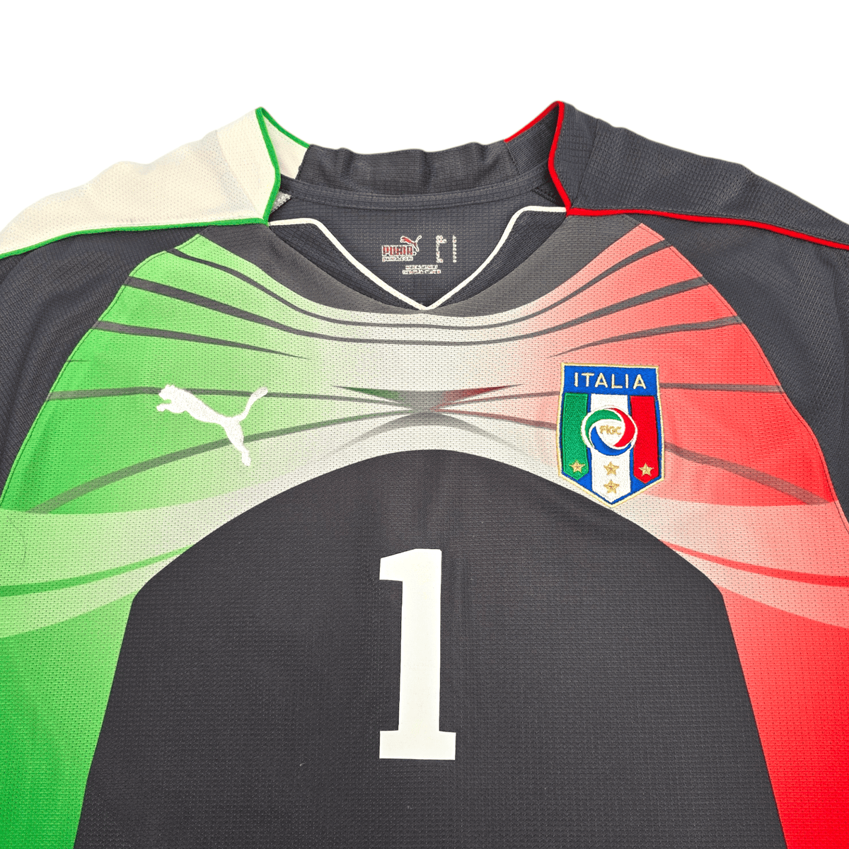 2010/11 Italy Goal Keeper Football Shirt (L) Puma #1 Buffon - Football Finery - FF204306