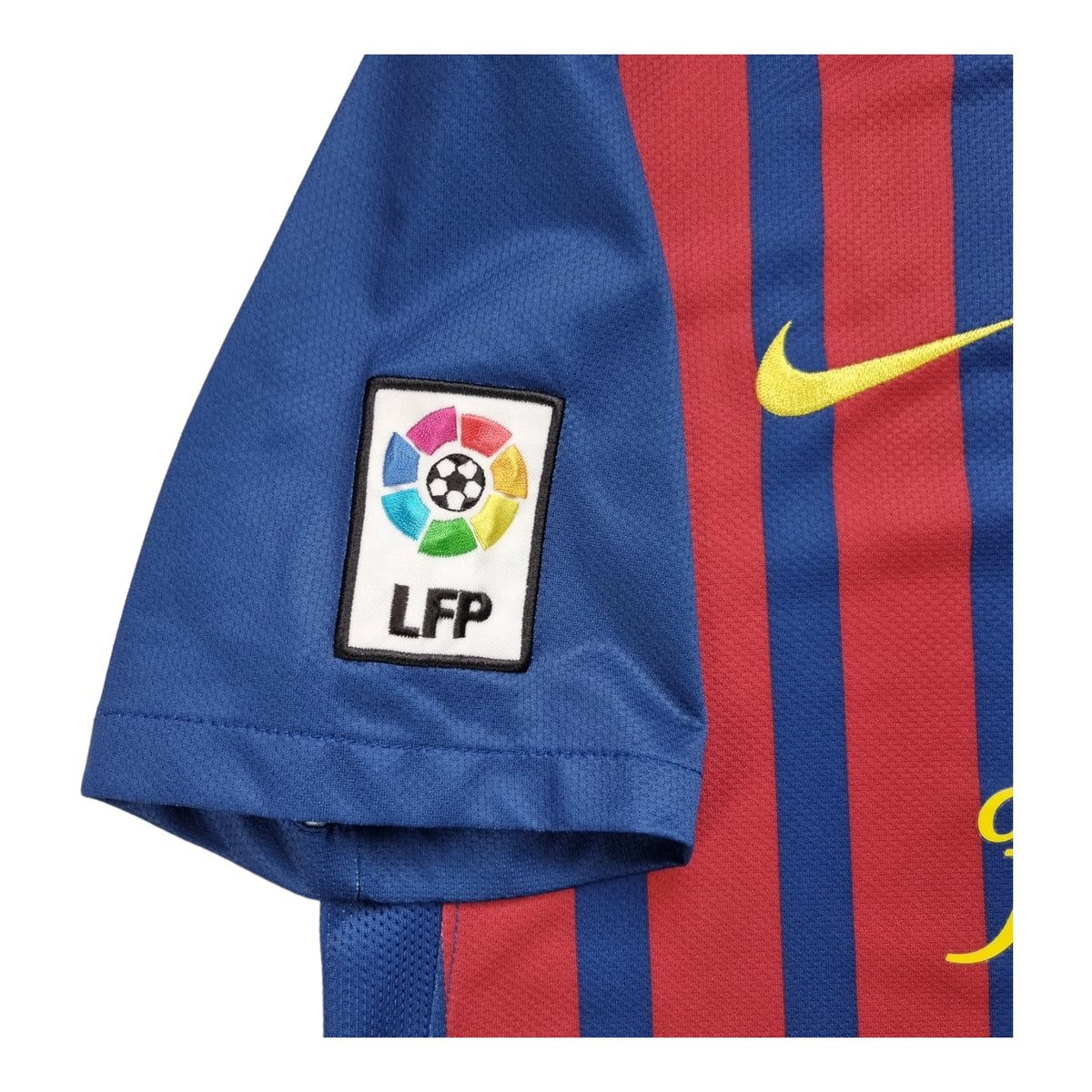 2011/12 Barcelon Home Football Shirt (M) Nike #7 Villa - Football Finery - FF202365