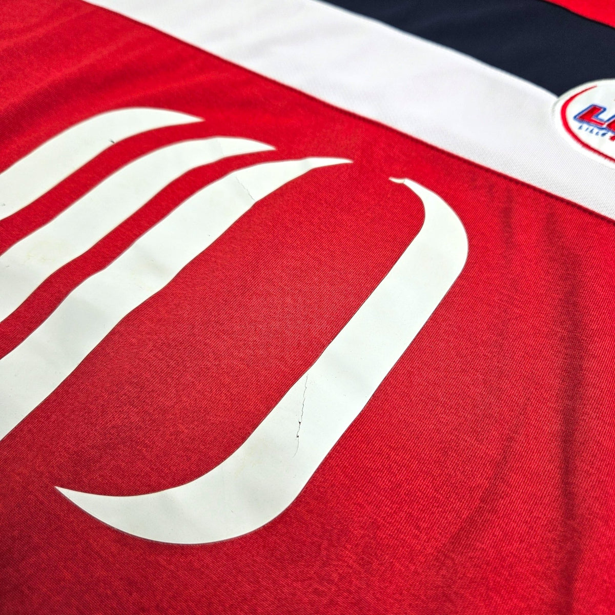 2011/12 LOSC Lille Home Football Shirt (XL) Umbro #10 Hazard - Football Finery - FF203588