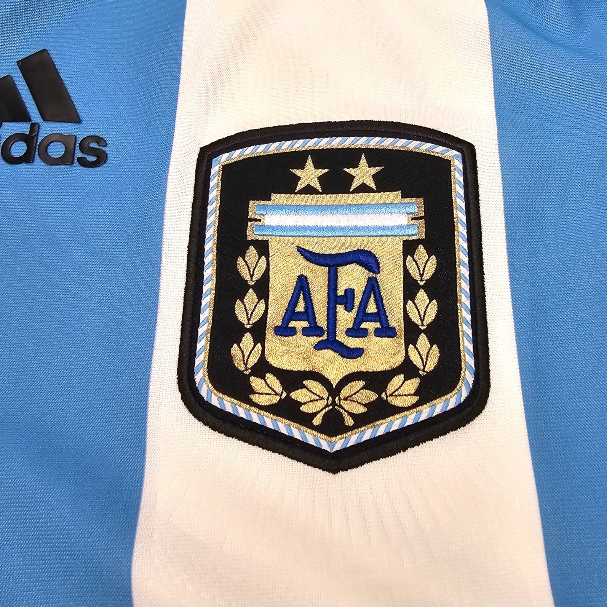 Adidas argentina oficina central best sale