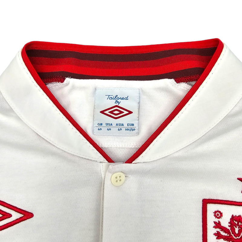 2012/13 England Home Football Shirt (M) Umbro #4 Gerrard - Football Finery - FF204317