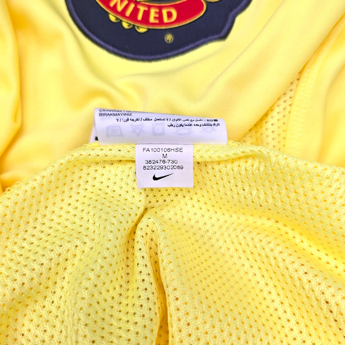 2012/13 Manchester United Training Shirt (M) Nike - Football Finery - FF203780