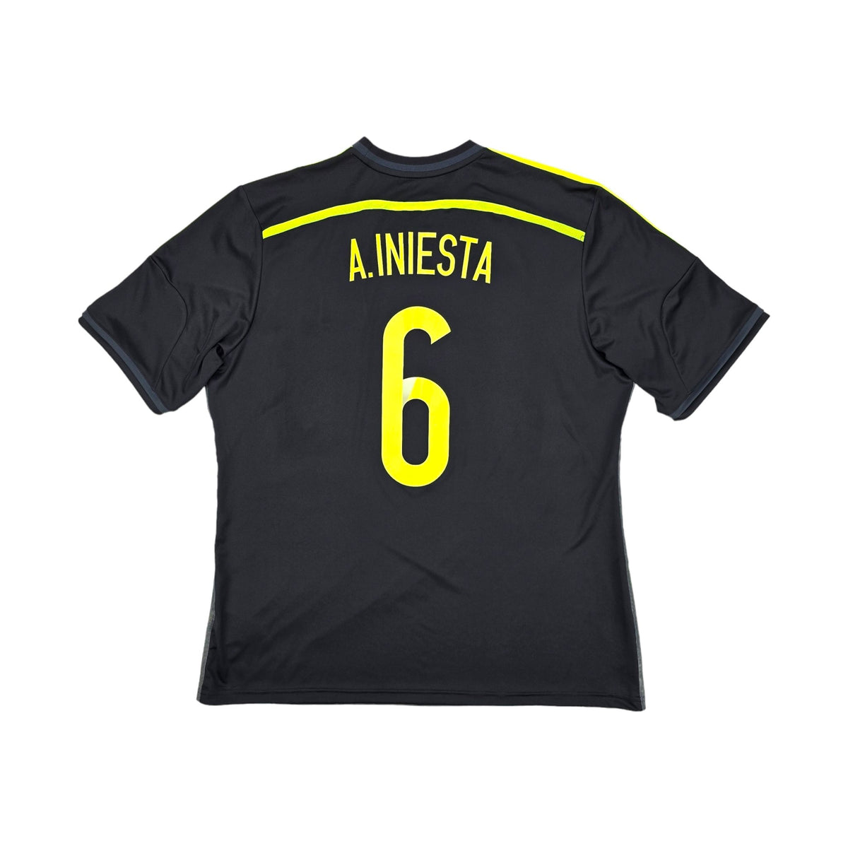 2013/15 Spain Away Football Shirt (XL) Adidas #6 Iniesta - Football Finery - FF203768