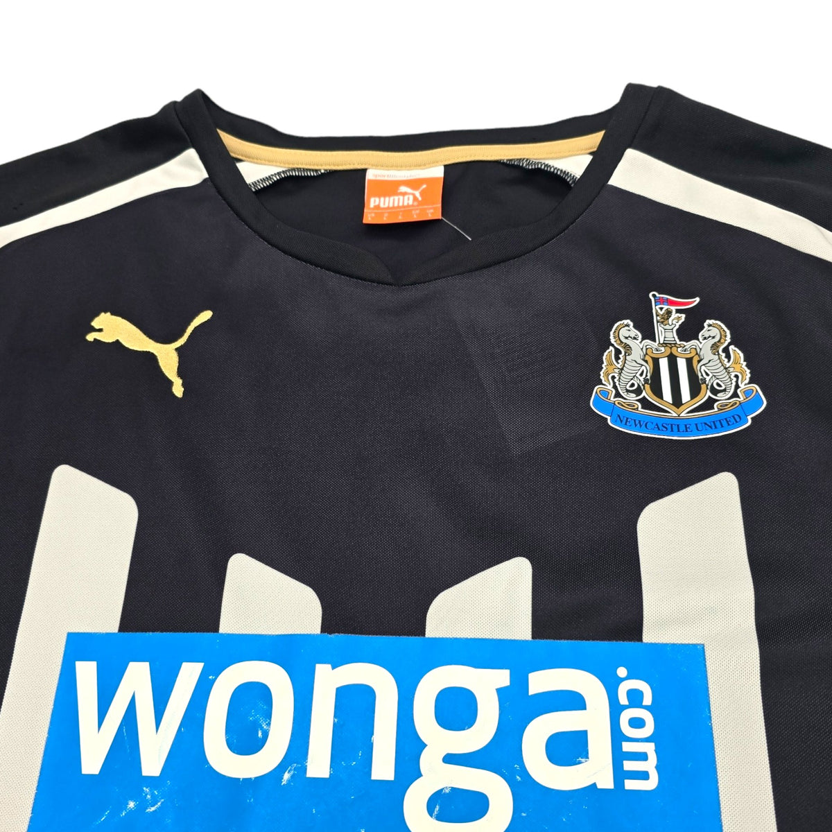 2014/15 Newcastle United Home Football Shirt (L) Puma - Football Finery - FF203512