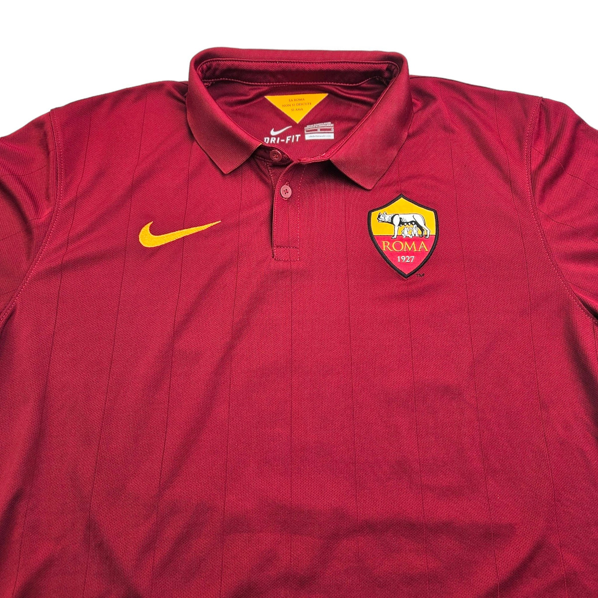 2014/15 Roma Home Football Shirt (L) Nike #10 Totti - Football Finery - FF203609