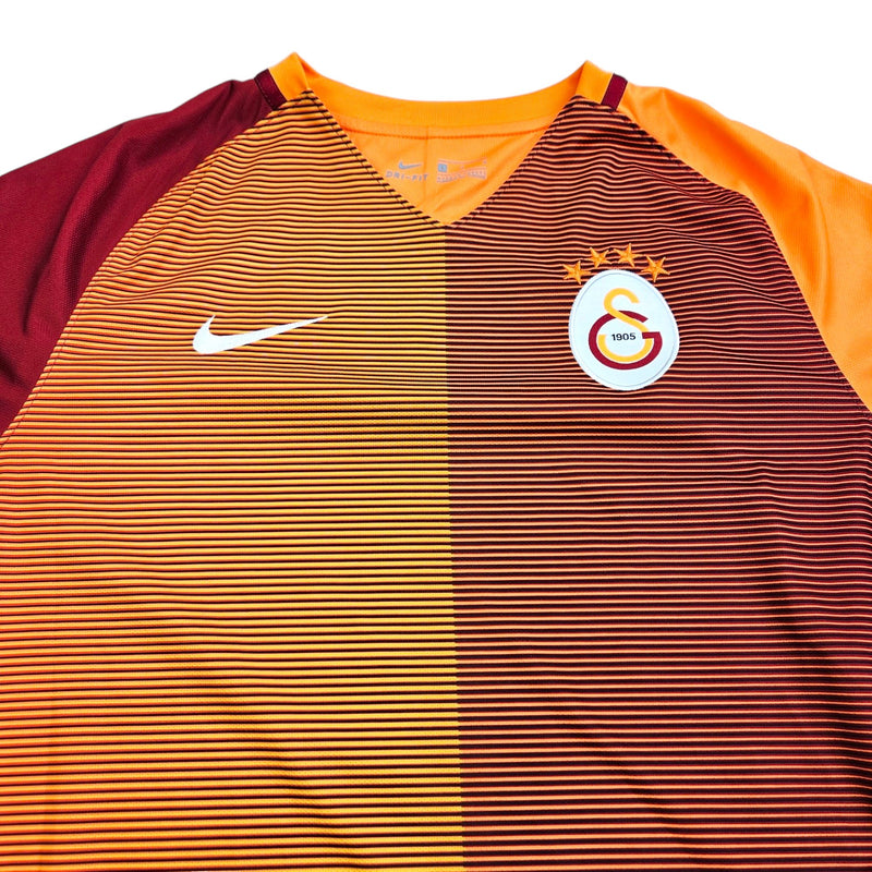 2016/17 Galatasaray Home Football Shirt (L) Nike - Football Finery - FF202515