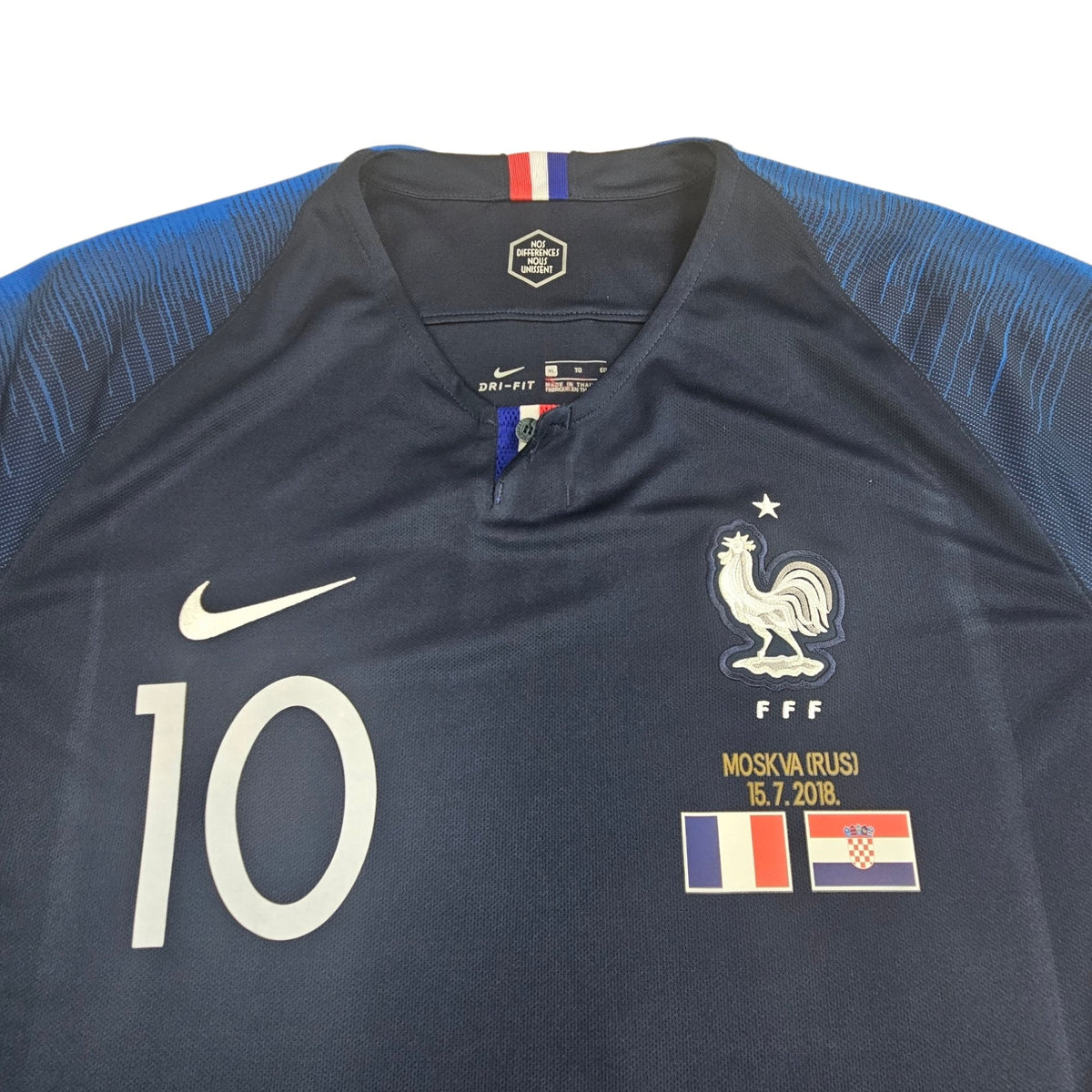 2018/20 France Home Football Shirt (XL) Nike # 10 Mbappe - Football Finery - FF202410