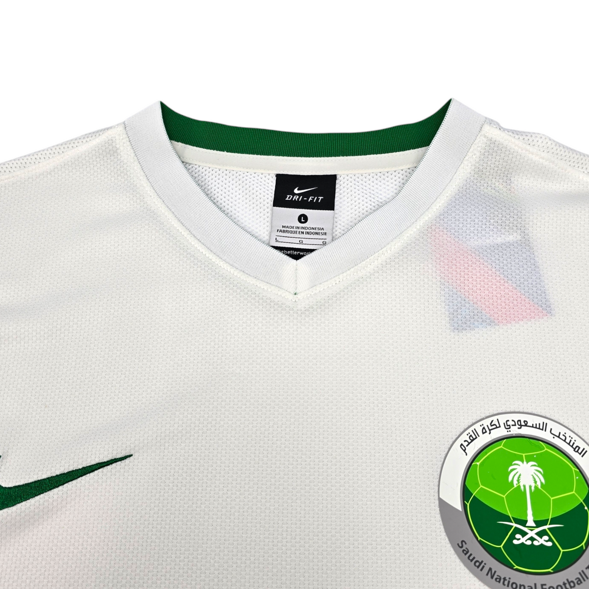 2013/14 Saudi Arabia Home Football Shirt (L) Nike